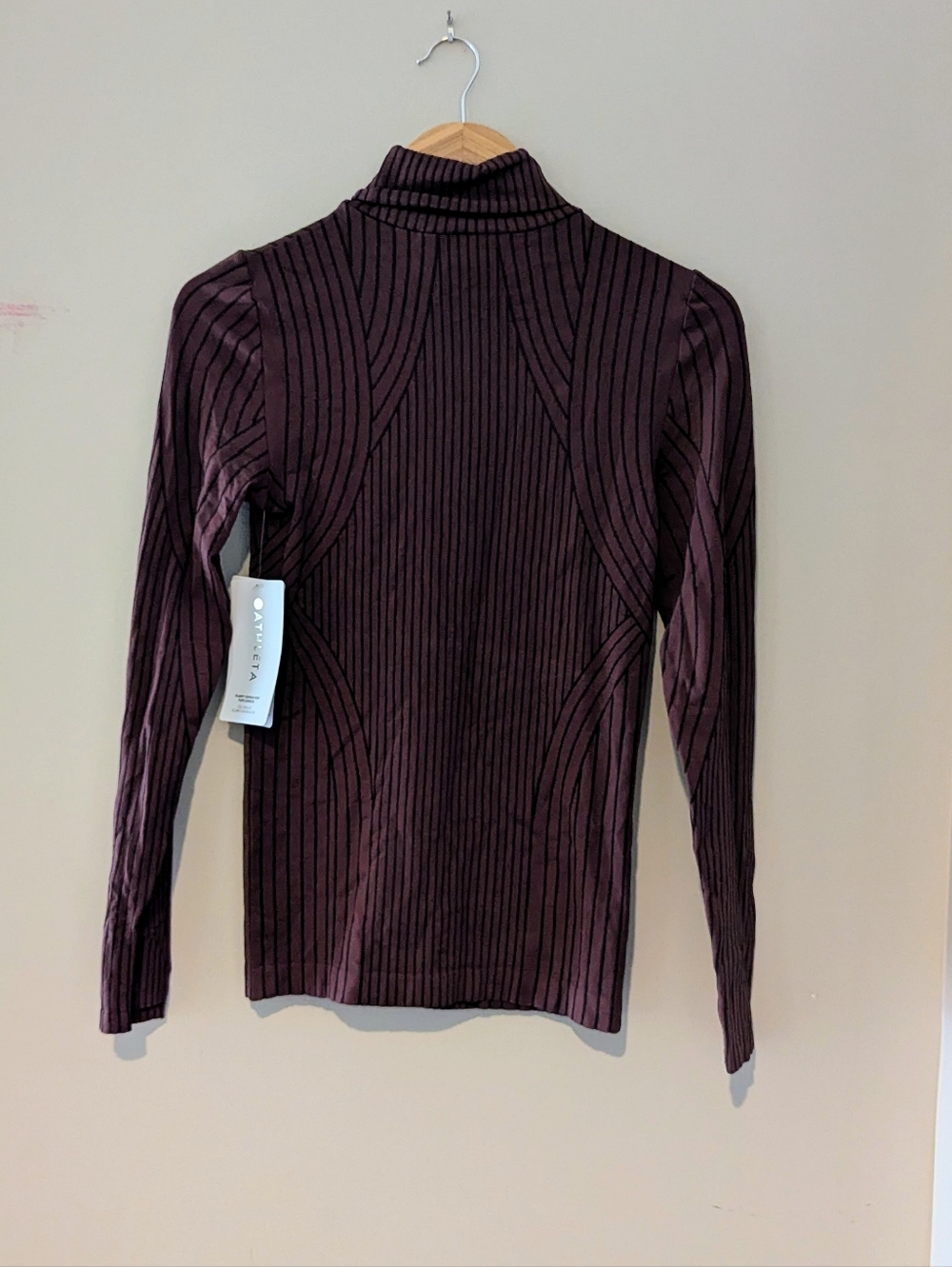 Athleta NWT Flurry Endeavor Seamless Turtleneck XS Decadent Chocolate/Black Base